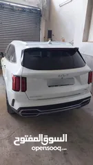  3 KIA Sorento 2023 hybrid “plug in“