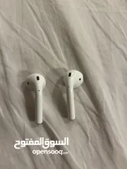  2 Airpods 2nd generation used but like new for sale