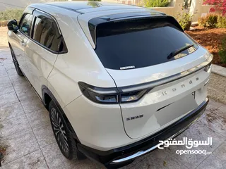  6 سيارة هوندا e.ns1 2022 فئة e3 للبيع