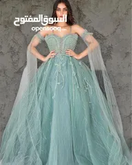  2 فساتين جديده للبيع