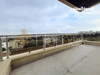  8 شقة اخير مع روف دوبلكس للبيع في حي الصحابة بمساحة اجمالية 216م