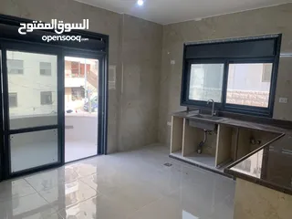  2 شقة طابو للبيع كاش فقط ، مشطبة جاهزة للسكن نابلس قرب الجامعة القديمة في المخفية الشارع الرئيسي