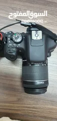  4 كاميرا Canon 750D