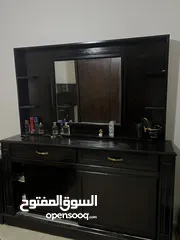  2 تواليت ثقيل لون بني بسعر 30 دينار