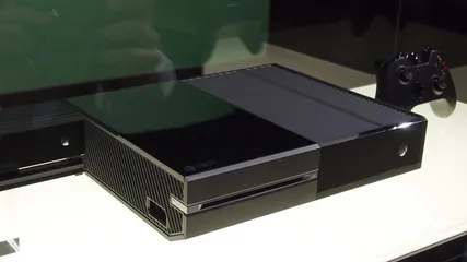  2 Xbox one  مستعمل بحاله الوكاله مع كمرة الاكسبوكس الاصليه