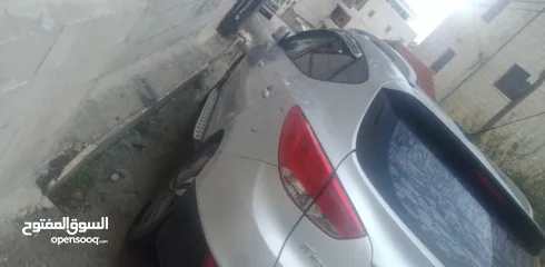  1 هونداي توسان ترخيص 13