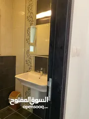  23 شقة مطله في روابي بمساحة 182 متر جاهز للسكن