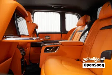  14 Rolls-Royce Cullinan Black Badge