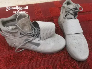  3 حذاء رياضي رجالي اديداس