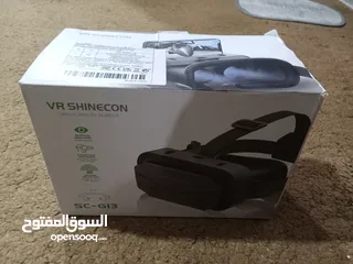  2 ماكينه حلاقه جديده استعمال مرة واحدة فقط مع ملحقاتها بالكرتونة  ونظارات العالم الافتراضي جديدة للبيع