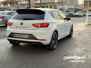  4 سيات ليوون