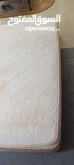 2 فرشة ايفو سلييب مستعملة  للبيع قياس 180*200