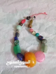  21 مسابح وعقود واطواق مشكله منوعه للبيع في اربد