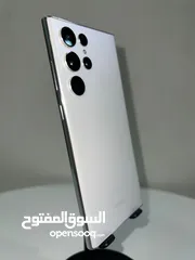  5 Samsung s22 Ultra ساسمونج s22 الترا  128 جيجا المعالج سناب دراجون ولا شخط  استعمال خفيف  مع شاحن