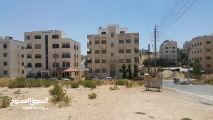  2 3 اراضي للبيع بالجنوب