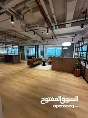  19 For Rent Premium Office In Dubai Internet City - Al Salam Tower للإيجار مكتب مميز في مدينة دبي للإنت