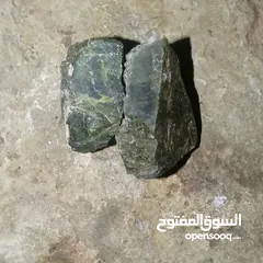  2 احجار كريمه
