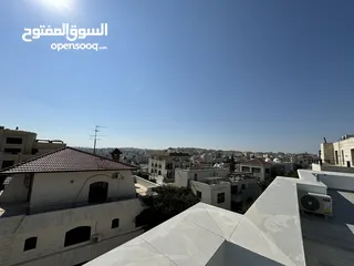  16 فيلا مميزة شبه قصر في اجمل مواقع عبدون بالقرب من السفارة الاميركية
