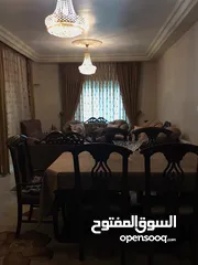  7 شقة ط3 أخير  ضاحية الرشيد 140م  مع روف  بسعر 75  ألف