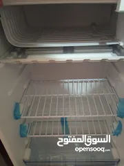  4 تلاجه مكتب