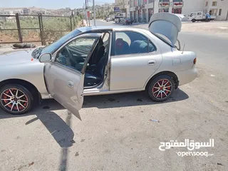 17 هونداي افانتي موديل 96 للبيع مرخصه سنه كامله قير عادي