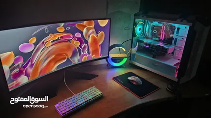  4 جهاز كمبيوتر gaming مستعمل شبه جديد ولا خدش و الكراتين اغلبها موجود  المعني يتواصل