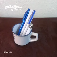  2 الان 300قطعة ب110دينار   مواد دعائية