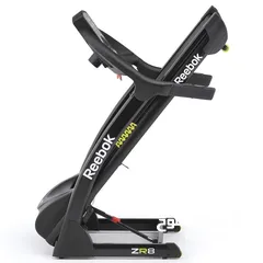  2 تردمل Reebok ZR8 بحالة ممتازة للبيع
