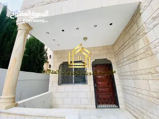  12 شقة مجددة بالكامل للإيجار في منطقة تلاع العلي 220م