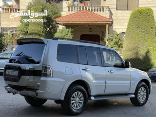  8 ميتسوبيشي باجيرو 2015 وارد الشركة