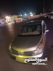  5 Nissan tiida