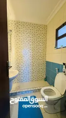  15 شقه فاخره للبيع في شفا بدران بالقرب من جامعة العلوم التطبيقيه