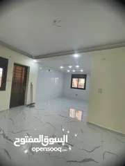  12 شقة فاخرة للبيع في الزرقاء-الهاشمية