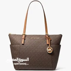  6 كوبي ماستر