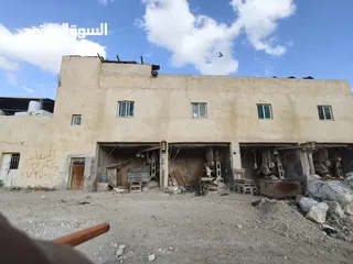  2 منشار حجر ورخام مع الارض للبيع بسعر مغري............................................................
