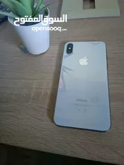  1 Iphone X  للتواصل على الرقم الموجود بالوصف