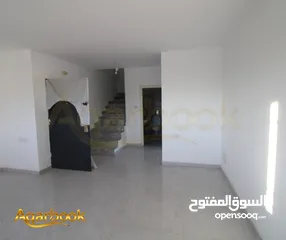  2 دوبلكس بتشطيب فاخر للبيع   بيرزيت – قرب كازية الفيين