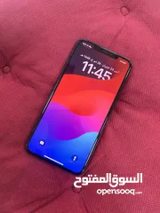  4 ايفون xs max وتر بروف 512 جيجا مش مفتوح ابداااا بطاريه 81  مكسور باك ومش ماثر