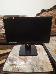  3 بلاستيشين 4 مع شاشة 22انش من Aoc ومع حساب فل العاب  منقول على ايمالك الشخصي