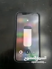  1 ايفون xs 256 gb سعر 850 درهم وقابل للتفاوض