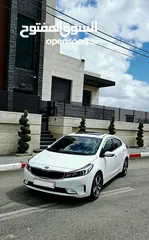  1 كيا سيراتو k3 محرك 1600 بنزين سحب شركة فل الفل مع فتحه سقف