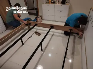  3 فني تركيب الغرف النوم ومطابخ