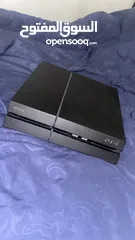 1 Ps4 مستعمل بحالة الوكالة مع ايدين الاصليه