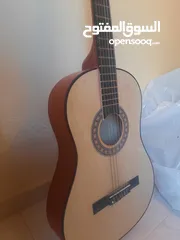  1 جيتار جديد