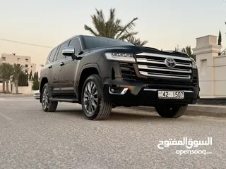  4 Toyota Land Cruiser 2022 VX-R70th anniversary تويوتا لاند كروزر أعلى صنف فل إضافات