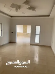  10 منزل / بيت مستقل طابقين دوبلكس مع حديقة وترس