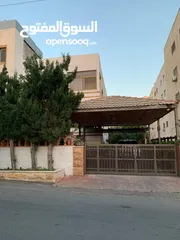  16 بيت في مرج الحمام بسعر مغري عباره عن عماره خاصه 3 طوابق