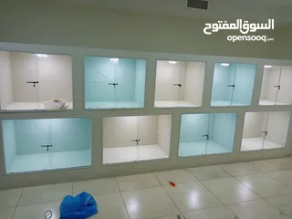  29 متخصصون في جميع أعمال السيكوريت والشوربوكس والزجاج والمرايا