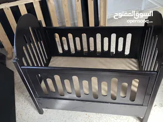  2 سرير اطفال للبيع