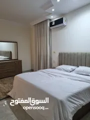  3 شقه مفروشه فرش فندقي ف الشيخ زايد